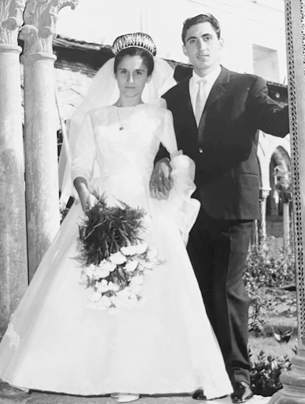 Maria Pia Trupiano and Giuseppe “Joe” Vitale on their wedding day in 1964. The young couple and their children moved to Paris in 1973 and started Joe’s Pizza. The family business continues strong under the management of their children Eno and Josephine Vitale.