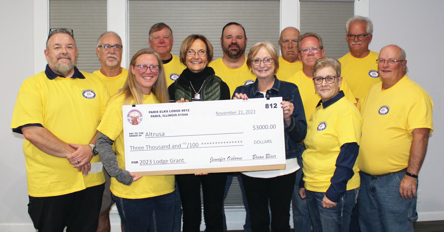Altrusa accepted a $3000 donation from the Paris Elks as part of Lodge #812’s annual night of giving.